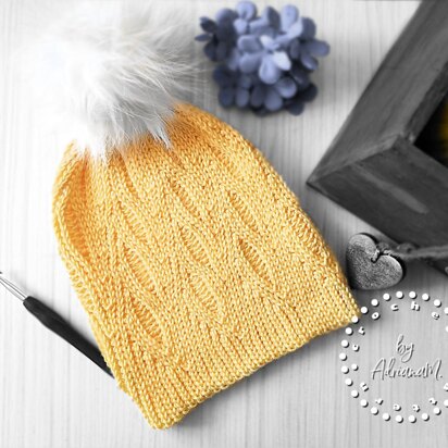 Anna knit-look beanie