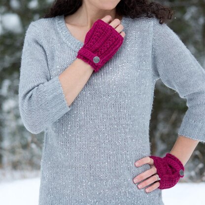 Heartstrings Fingerless Gloves