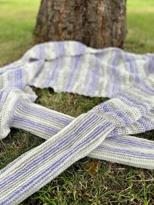 Easily tailored jumper/sweater scarf