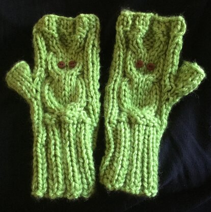 Owl Fingerless Mitts