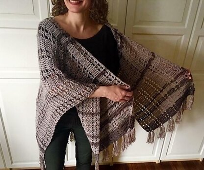 Crochet Ruana / Wrap Pattern: Ratchet-Up Ruana