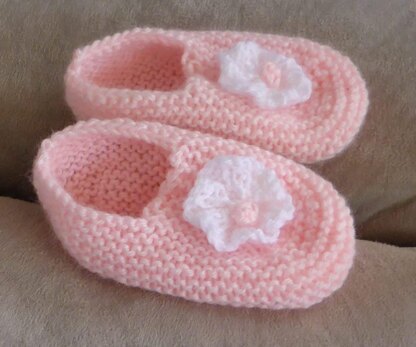 Baby shoes with knitted flower - Angelica