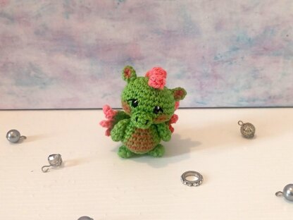 Mini Dragon Amigurumi