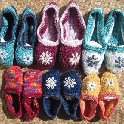 Kids Daisy Pumps - knitting pattern