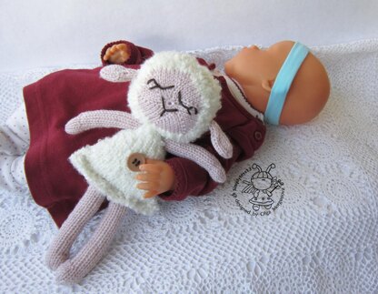 Whit Lamb for small babies