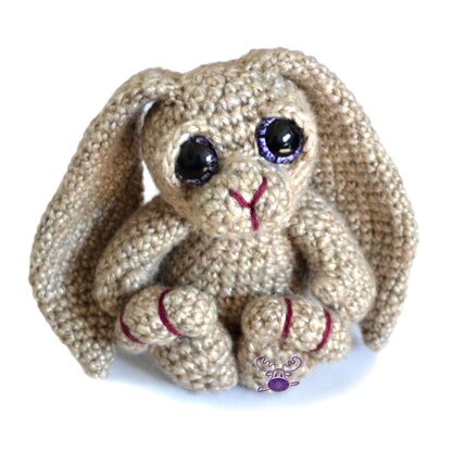 Amigurumi Bunny Rabbit - Bramble