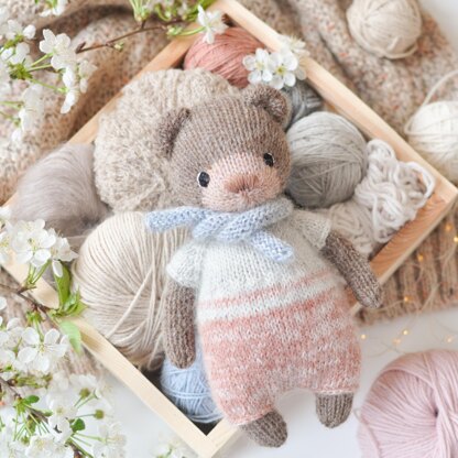 Theodore and Felicia the Little Bears