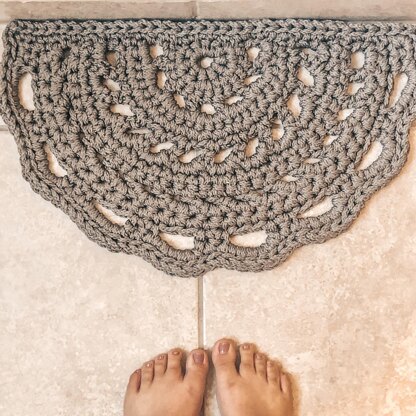 Vintage Doily Bathmat