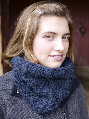 Fall Line Cowl