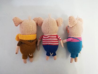 Toy Knitting Patterns - Knit Toy 3 Little Piglets, Knitting Pattern Animals