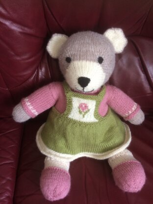 Flower Pinafore Outfit (Knit a Teddy)