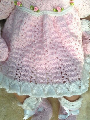 P87 Dolls Dress, Bootees and Mittens
