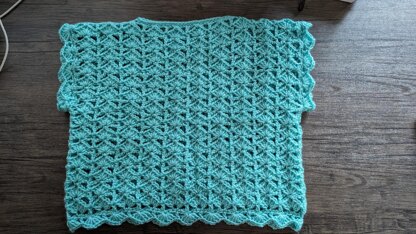 LIGHT AQUA GREEN CROCHET SHELL STITCH TOP