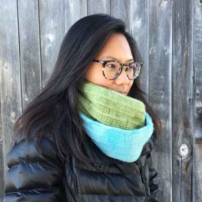 Simple Twist of Fate Cowl