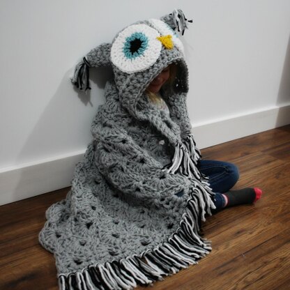 Bulky & Quick Hooded Owl Blanket