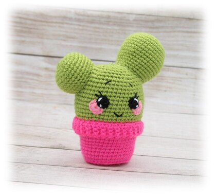 Coca the Cactus Crochet Pattern