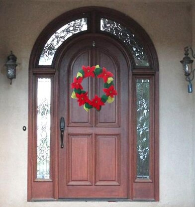 Poinsettia Christmas Wreath