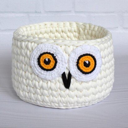 Hedwig white owl basket /Potters friend