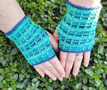 Chameleon Wrist Warmers