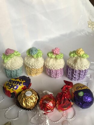 DK Knitting Pattern Mini Sweet Cupcake Easter chocolate egg cover