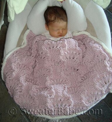 #93 Wavy Lace Squares Baby Blanket