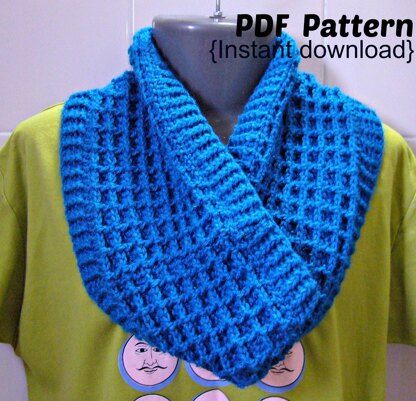 Waffle Stitch Cowl