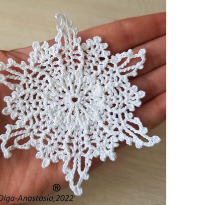 Lace snowflake 11