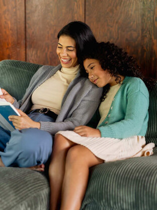 Windsor Cardigan in Berroco Modern Comfort - Downloadable PDF