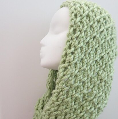 Savannah Lacy Cowl