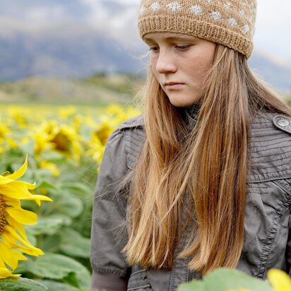Tea Cup Hat - Hc41 - knitting pattern