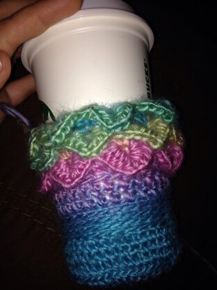 Dragon scale cup cozie