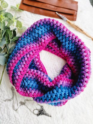 Pretty Puff Stitch Infinity Scarf