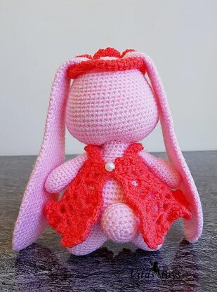 Amigurumi Bunny Olivia