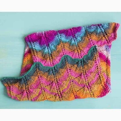 Noro One Cowl Three Ways PDF