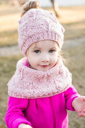 Child's Messy Bun Hat:  How Does Your Garden Grow?