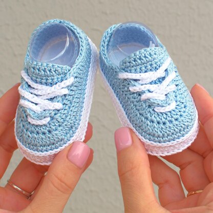 Fashion color baby sneakers