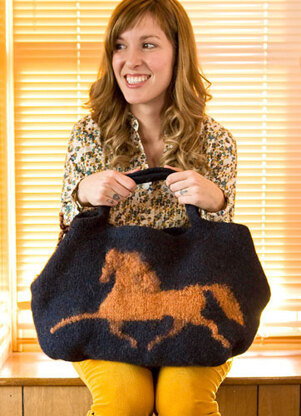 Felted Hippodrome Bag in Berroco Peruvia Quick