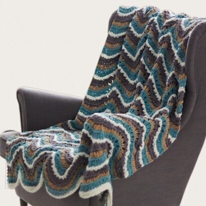 Ripple Blanket in Bernat Blanket