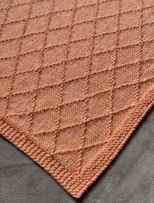 Chunky Diamond Baby Blanket