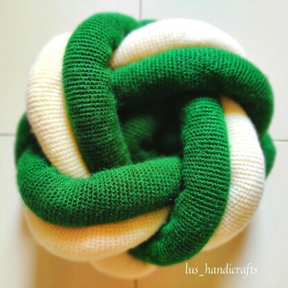 Crochet Knot Pillow