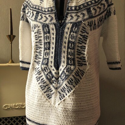 Two Colour V Neck Dashiki