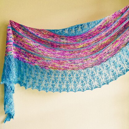 Cupcake Crescent Shawl