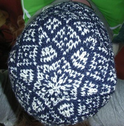 Snow argyle beanie