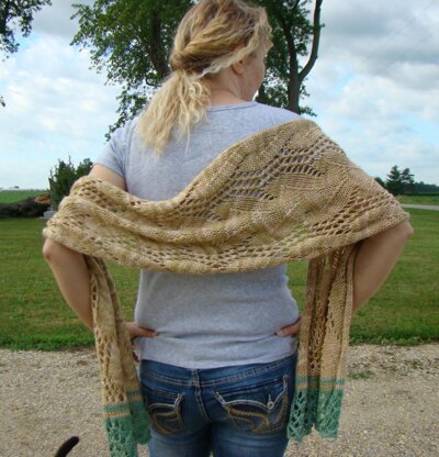 Golden Springs Shawl