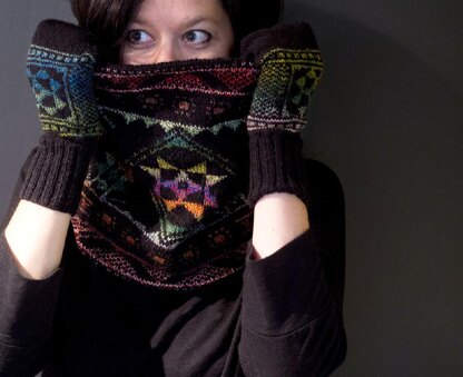Pysanky Cowl and Mittens Set