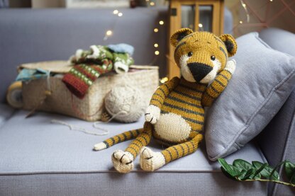 Knitting Pattern - Large Tiger toy