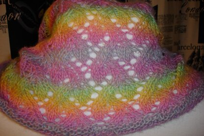 Summer Lace Cowl