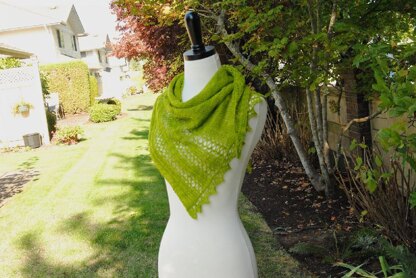 Lineau Shawl