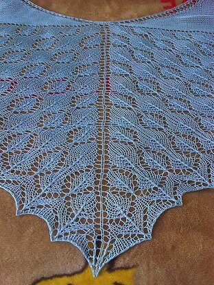 Verdant shawl