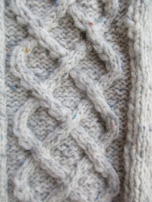 Cable Roll Neck